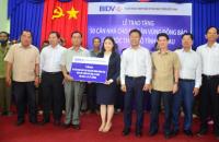 Trao tặng nhà cho hộ dân vùng đồng bào thiểu số trên địa bàn tỉnh